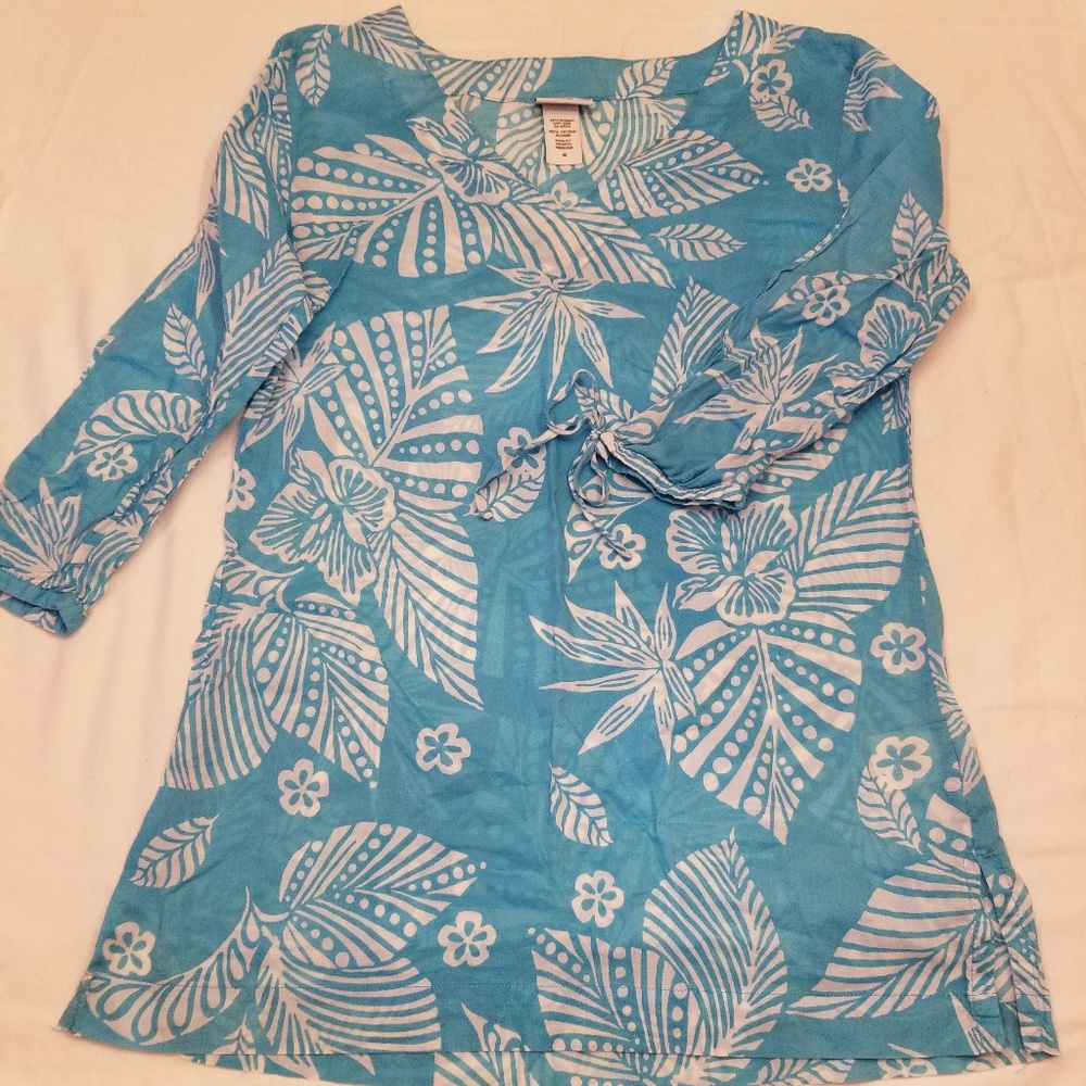 SOLD***Jaclyn Smith tunic, medium